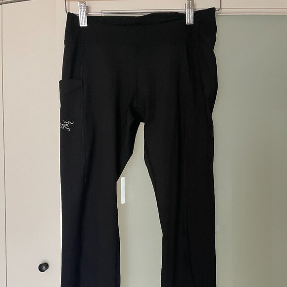 Arc’teryx High-Rise Cropped Leggings - Picture 1 of 2